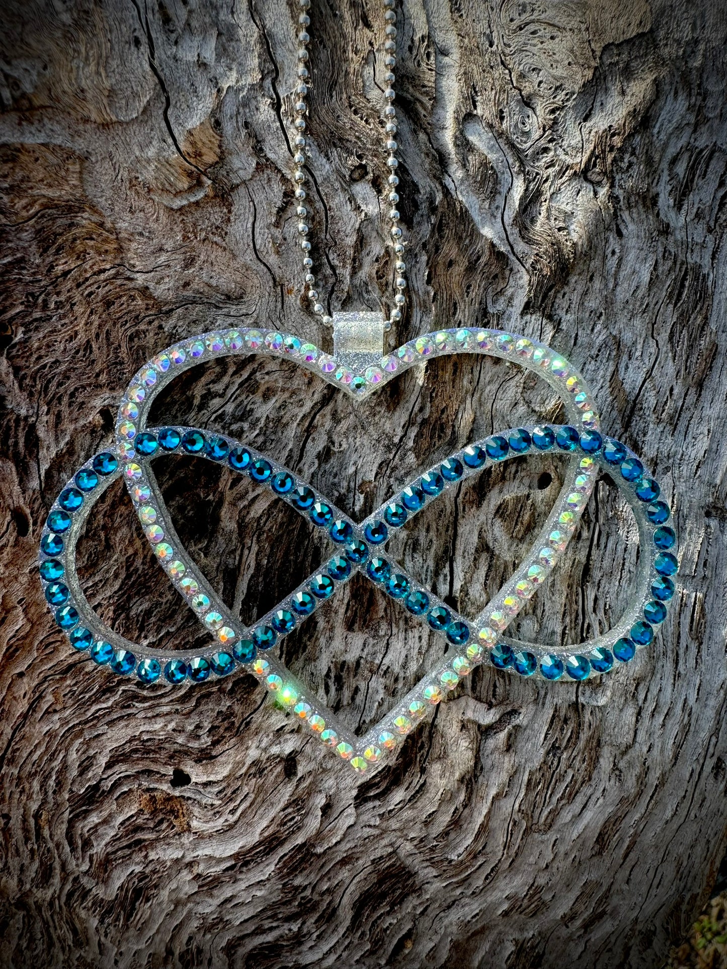 Infinity with Heart Rhinestone Decor Pendant Rainbow and Blue