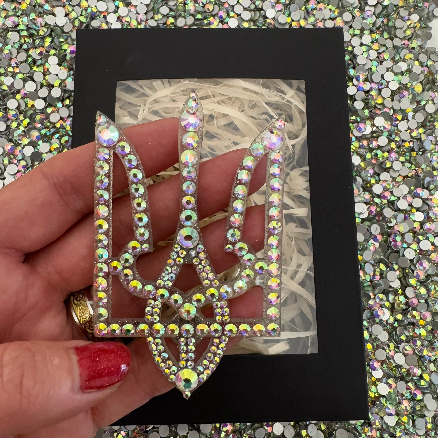 Trident UA interior decor rhinestone magnet Rainbow
