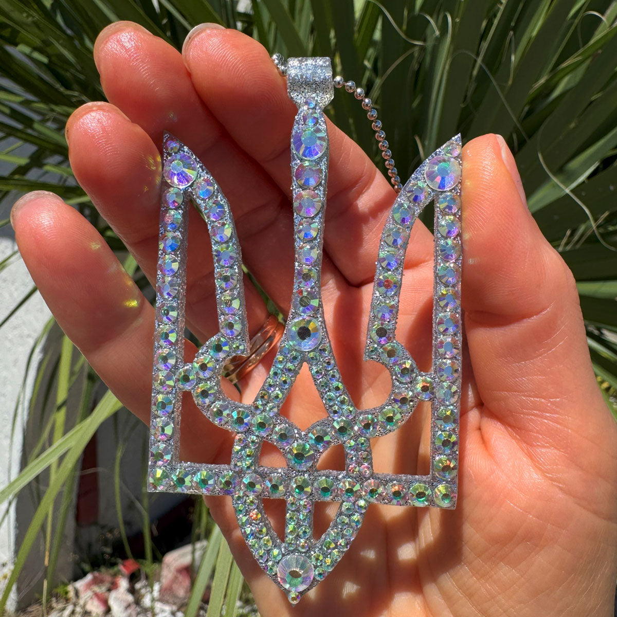 Trident UA car rearview mirror  rhinestone pendant Rainbow