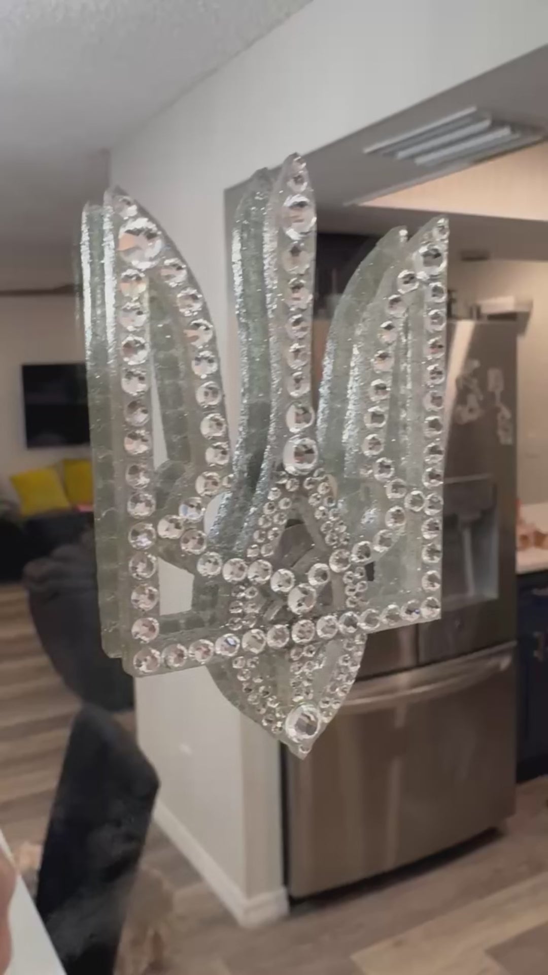 Trident UA interior decor rhinestone magnet White